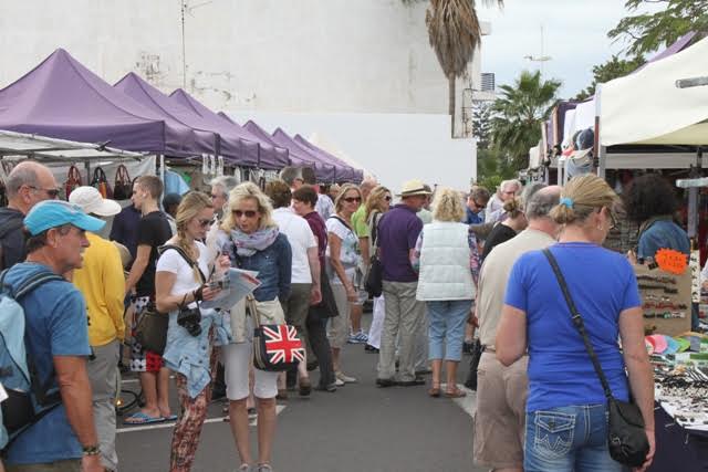 mercadillo El Charco Arrecife