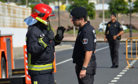 un simulacro de incendio en el Centro Cívico de Arrecife